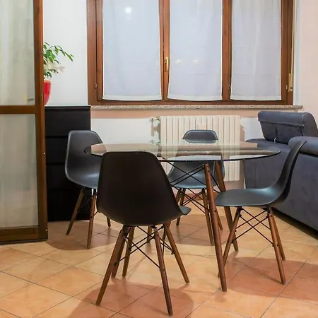 Casa Spezia - Metro Vicina, Wi-fi Rapido & Netflix Appartement
