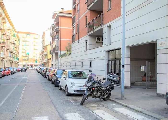 Casa Spezia - Metro Vicina, Wi-fi Rapido & Netflix Appartement Turijn