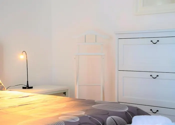 Casa Spezia - Metro Vicina, Wi-fi Rapido & Netflix Turijn