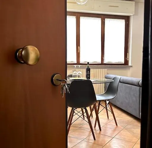 Casa Spezia - Metro Vicina, Wi-fi Rapido & Netflix *