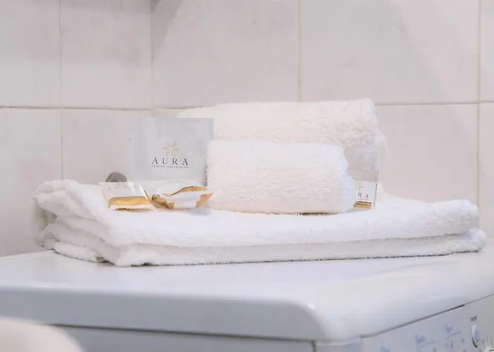 Casa Spezia - Metro Vicina, Wi-fi Rapido & Netflix Appartement